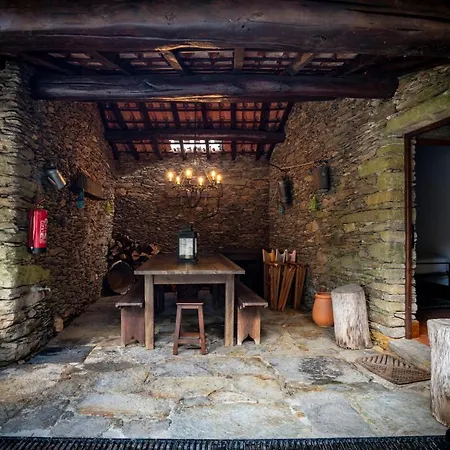 Quinta De Mouraes - Casa Do Xisto