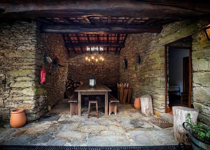 Quinta De Mouraes - Casa Do Xisto