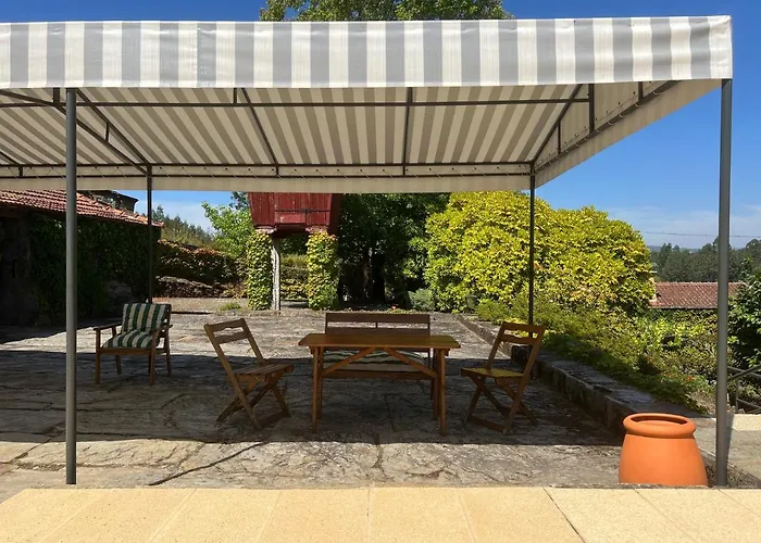 Quinta De Mouraes - Casa Do Xisto